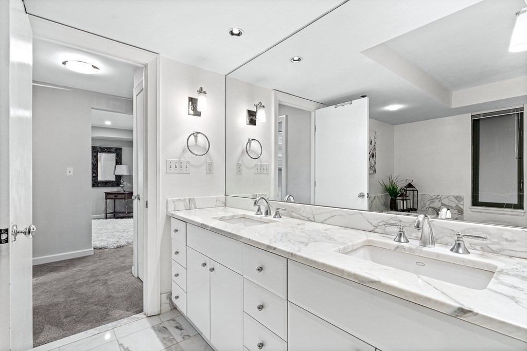 165 Tremont Street, Unit 501 Boston, MA 02111 - Photo 22 of 37