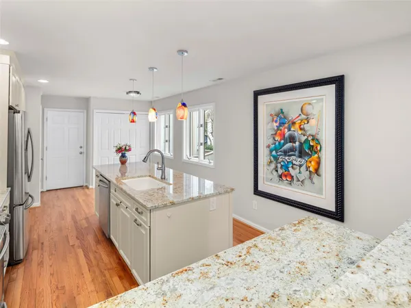 $520,000 | 103 Parkway Court, Asheville, NC 28803