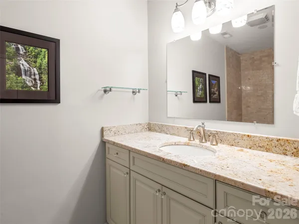 $520,000 | 103 Parkway Court, Asheville, NC 28803