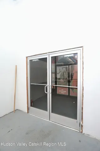 $3,000 | 311 Wall Street, Unit B, Kingston, NY 12401