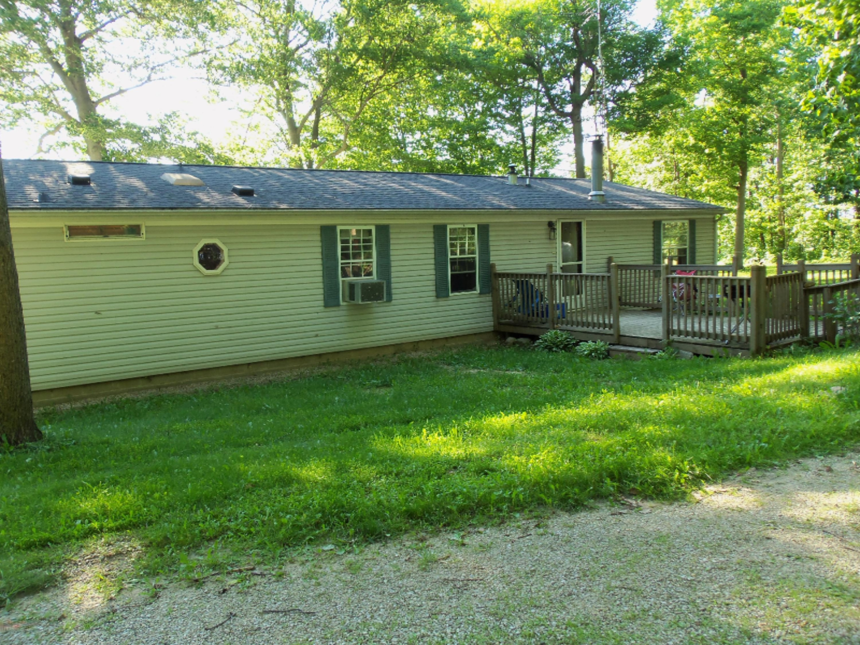 10831 South Edon Road Camden, MI 49232 - Photo 2 of 25 100_5363