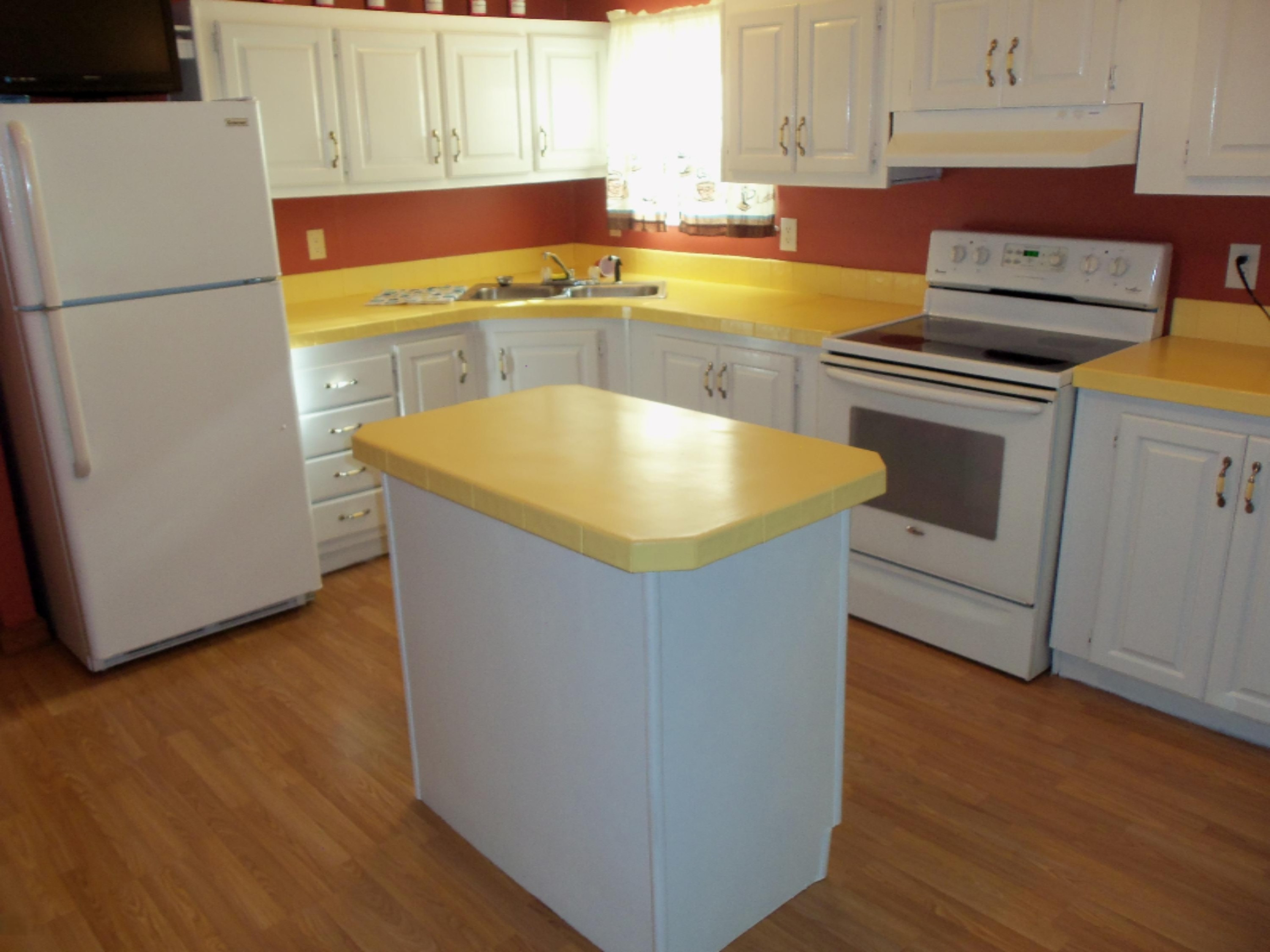 10831 South Edon Road Camden, MI 49232 - Photo 9 of 25 100_5328