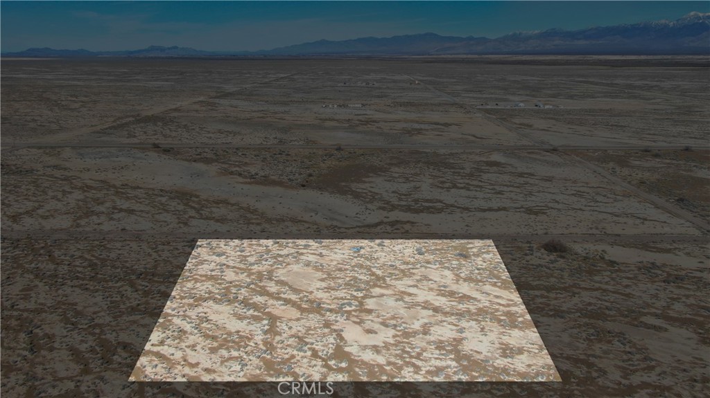 3 Spring Valley Tecopa, CA 92389 - Photo 2 of 15 view of wooden floor