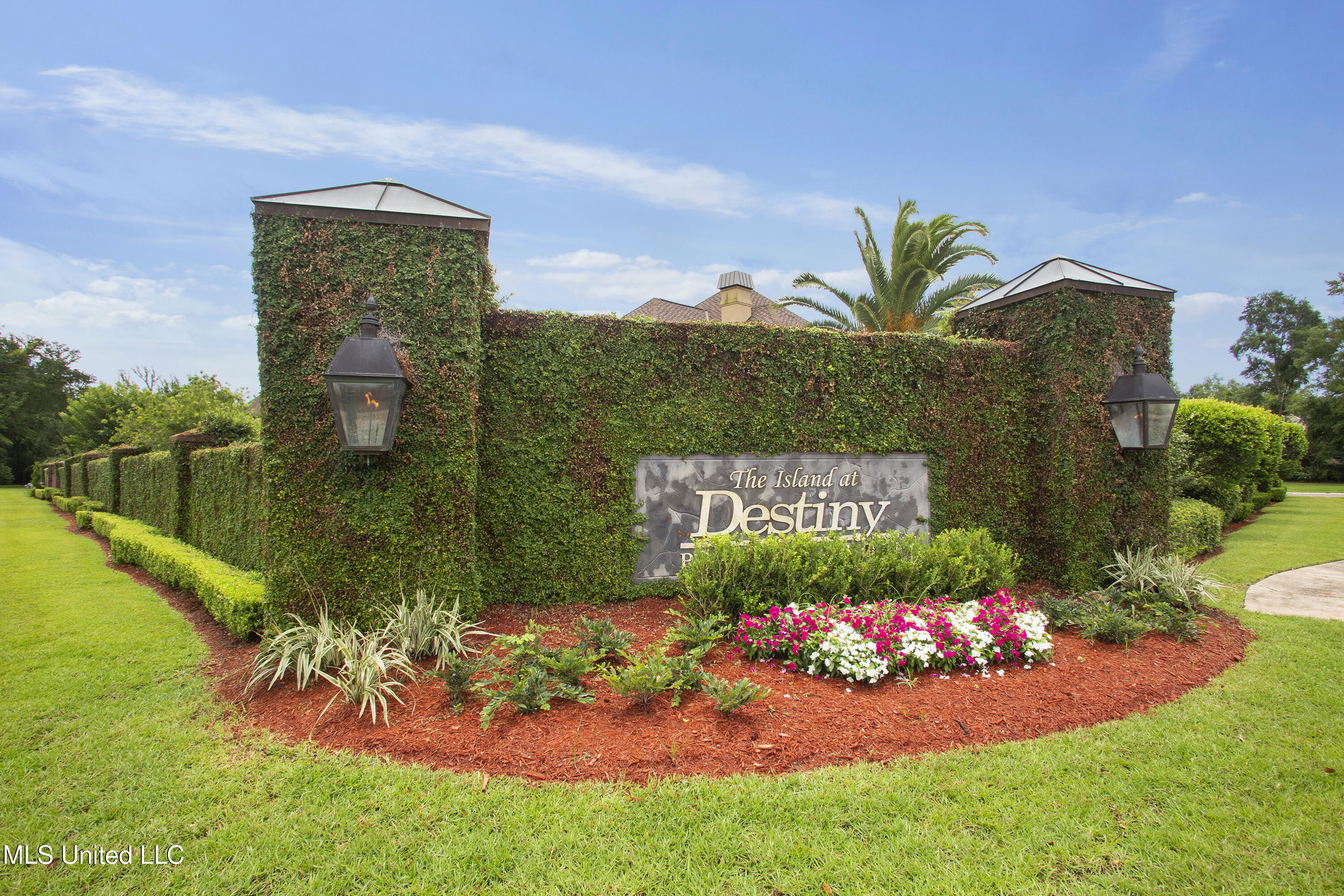 Destiny Plantation Boulevard Biloxi, MS 39532 - Photo 2 of 39 0022