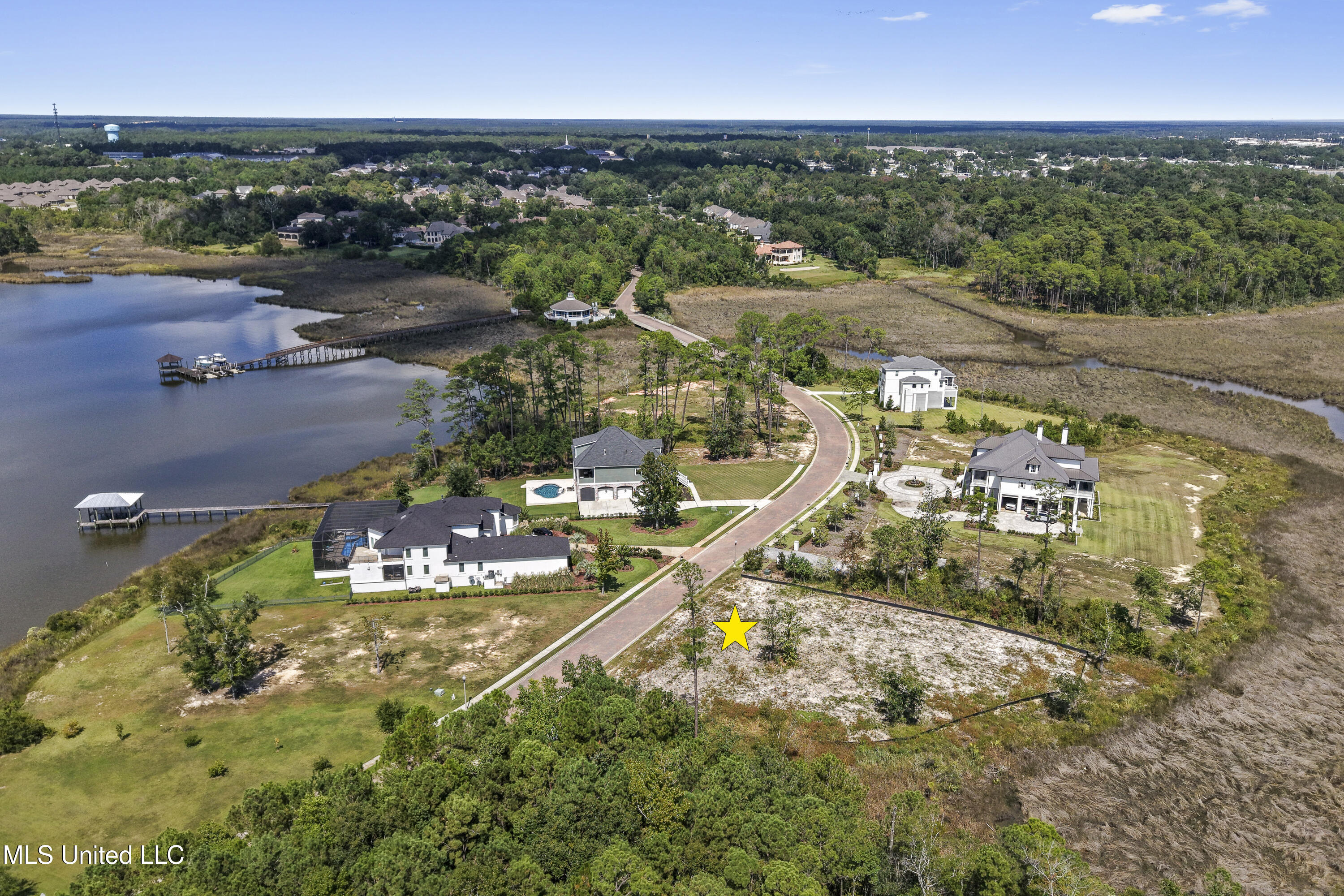 Destiny Plantation Boulevard Biloxi, MS 39532 - Photo 22 of 39 0016