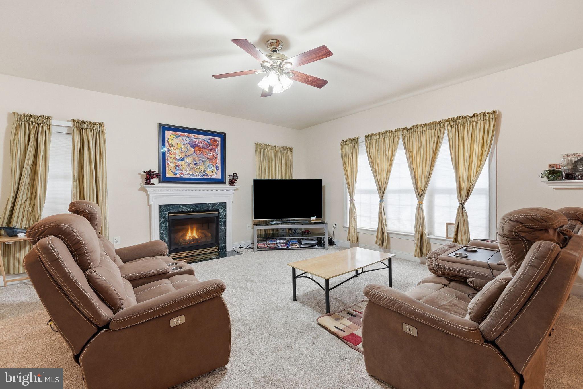 13301 Dumfries Road Manassas, VA 20112 - Photo 35 of 43 Family /room