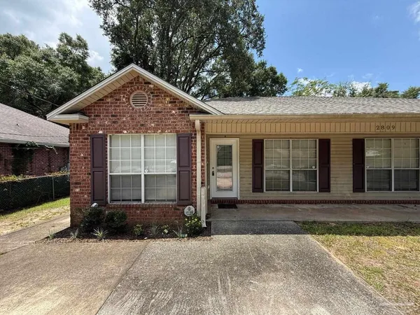 $1,550 | 2809 East Johnson Avenue, Unit A, Pensacola, FL 32514