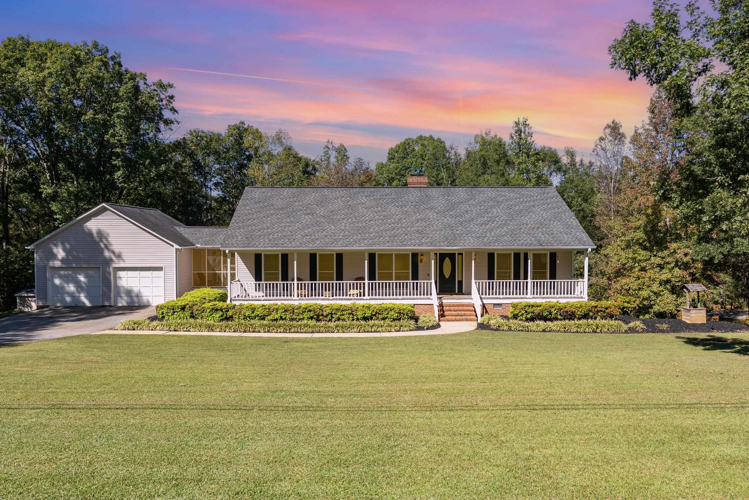 110 Buck Ridge Drive Chesnee, SC 29323 - Photo 1 of 39