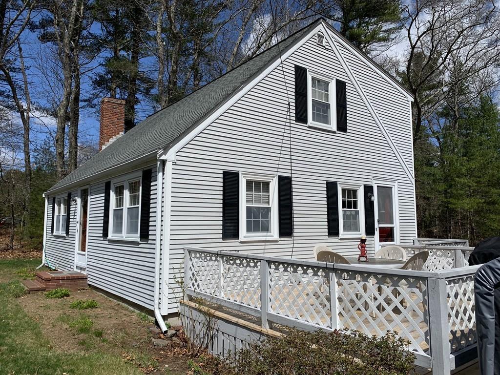 52 McClelland Road Halifax, MA 02338 - Photo 2 of 18 Gallery Image 2