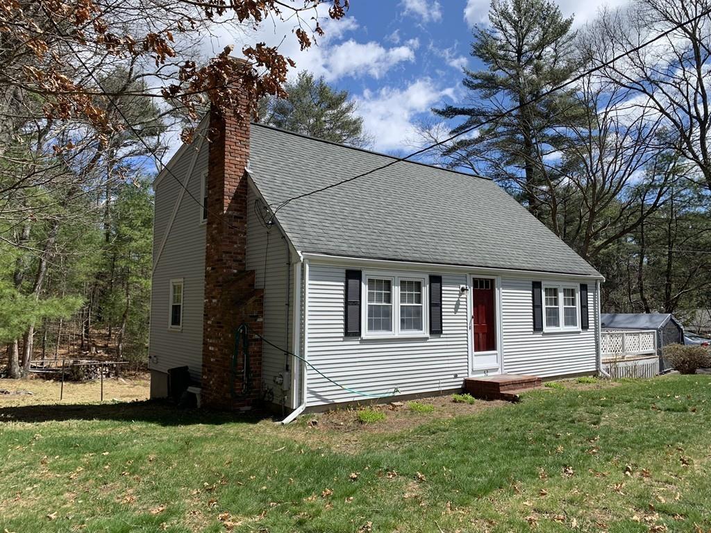 52 McClelland Road Halifax, MA 02338 - Photo 3 of 18 Gallery Image 3