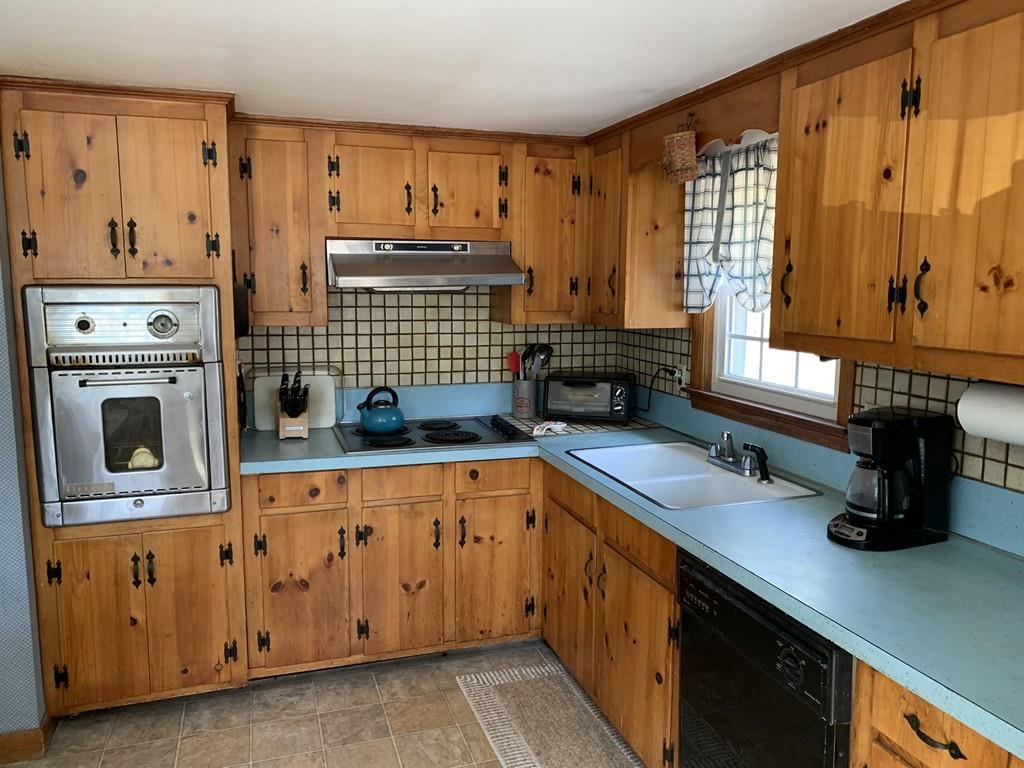 52 McClelland Road Halifax, MA 02338 - Photo 10 of 18 Gallery Image 10
