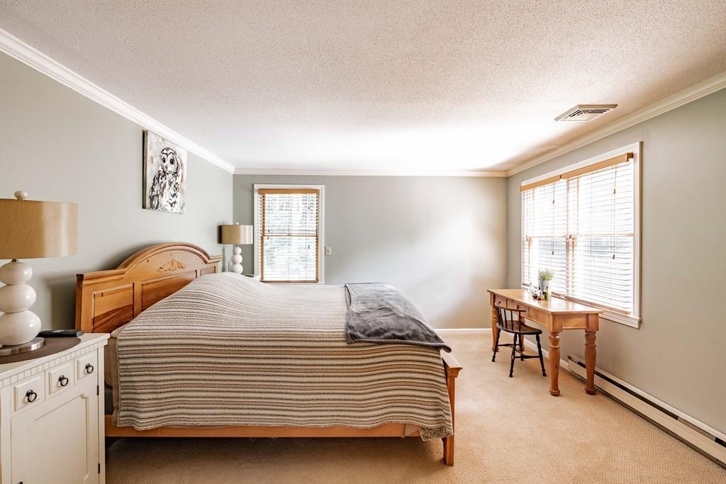 100 South Loomis Street Southwick, MA 01077 - Photo 16 of 34