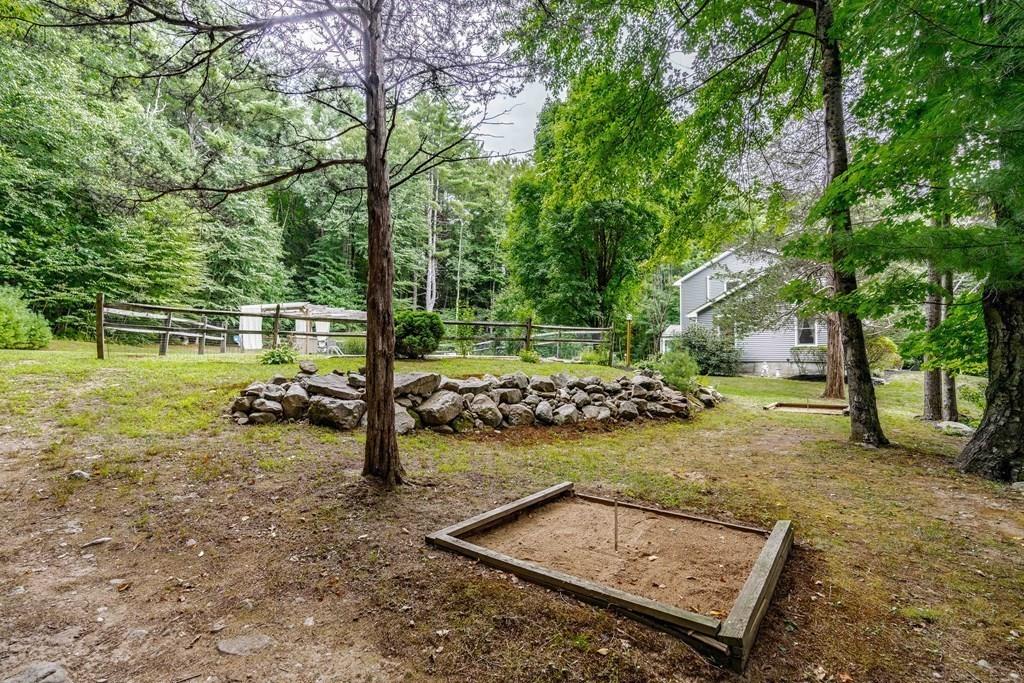 100 South Loomis Street Southwick, MA 01077 - Photo 30 of 34