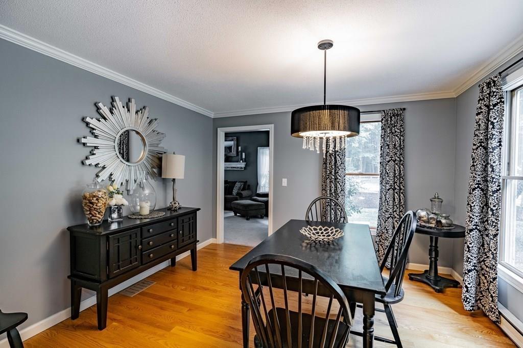 100 South Loomis Street Southwick, MA 01077 - Photo 4 of 34
