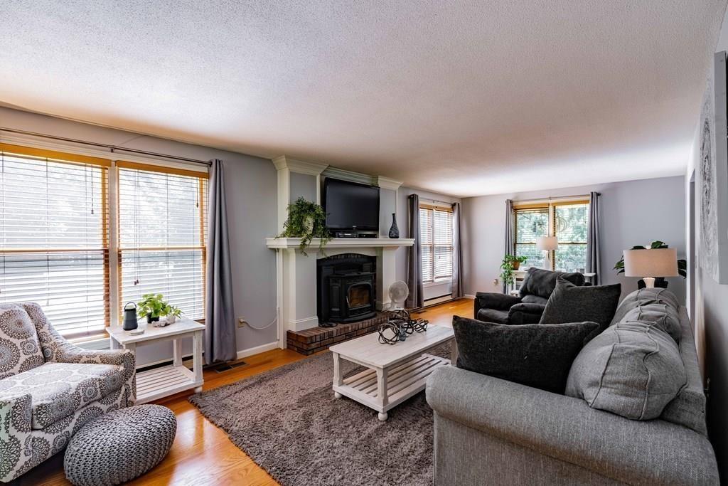 100 South Loomis Street Southwick, MA 01077 - Photo 8 of 34