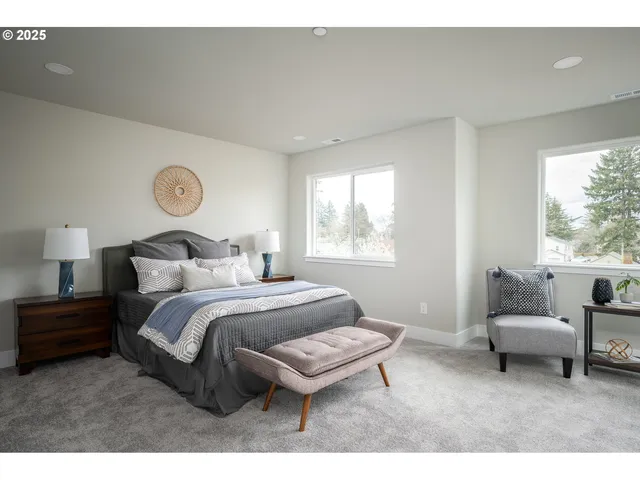 $355,000 | 12086 Southeast Harold Street, Portland, OR 97266