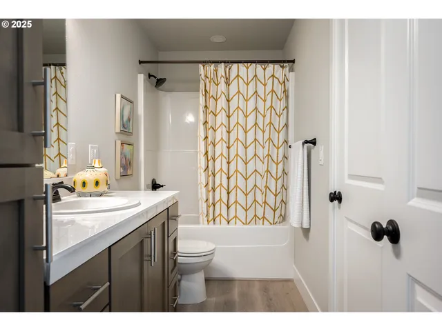 $355,000 | 12086 Southeast Harold Street, Portland, OR 97266