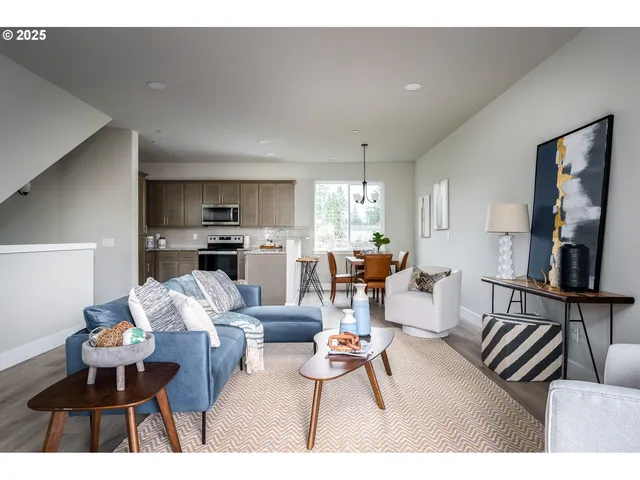 $355,000 | 12086 Southeast Harold Street, Portland, OR 97266