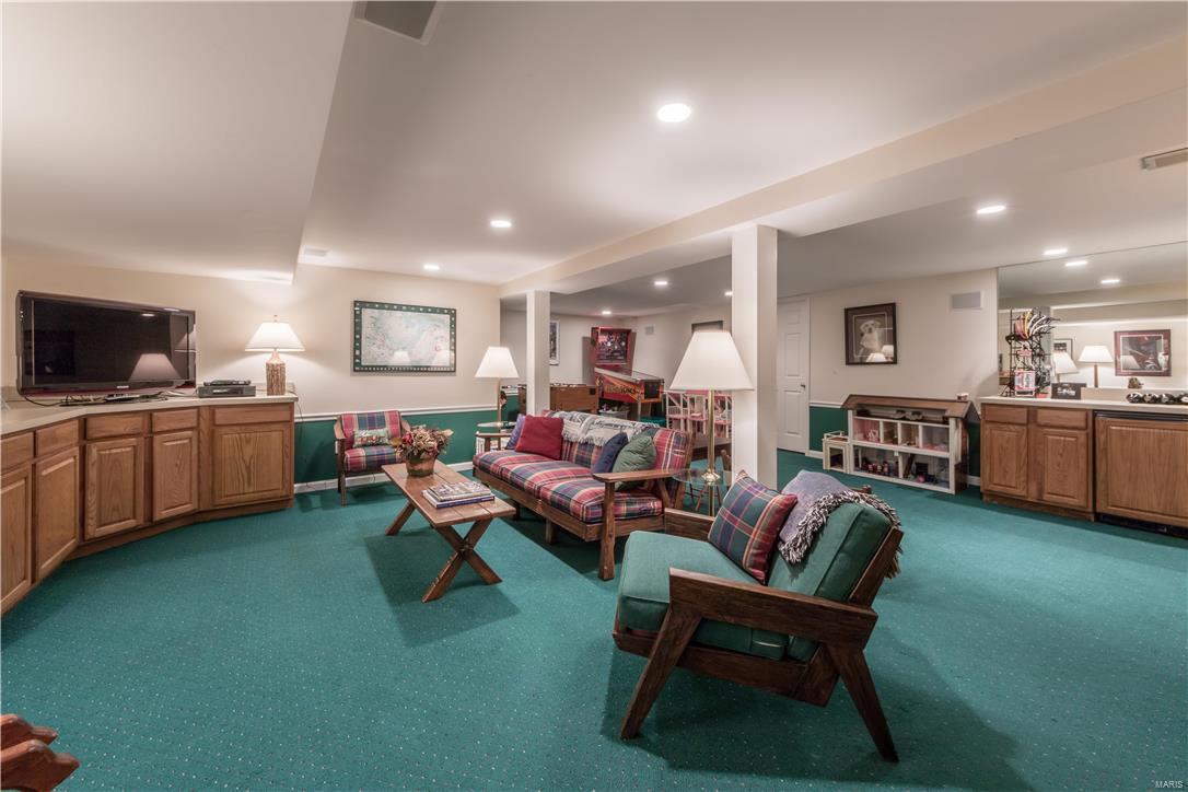 1816 Camberly Road St. Louis, MO 63131 - Photo 24 of 42 Gallery Image 24