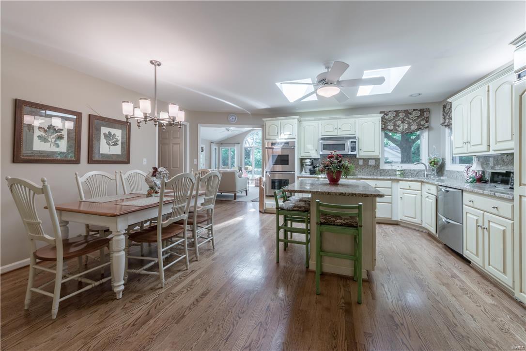 1816 Camberly Road St. Louis, MO 63131 - Photo 10 of 42 Gallery Image 10