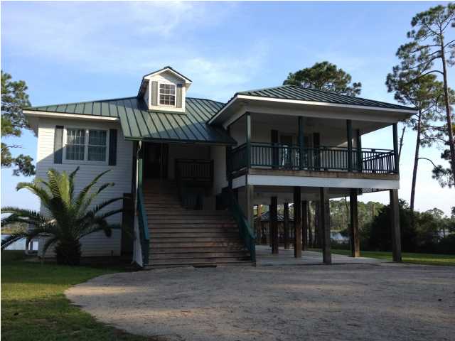 431 River Road Carrabelle, FL 32322 - Photo 7 of 36 Gallery Image 7