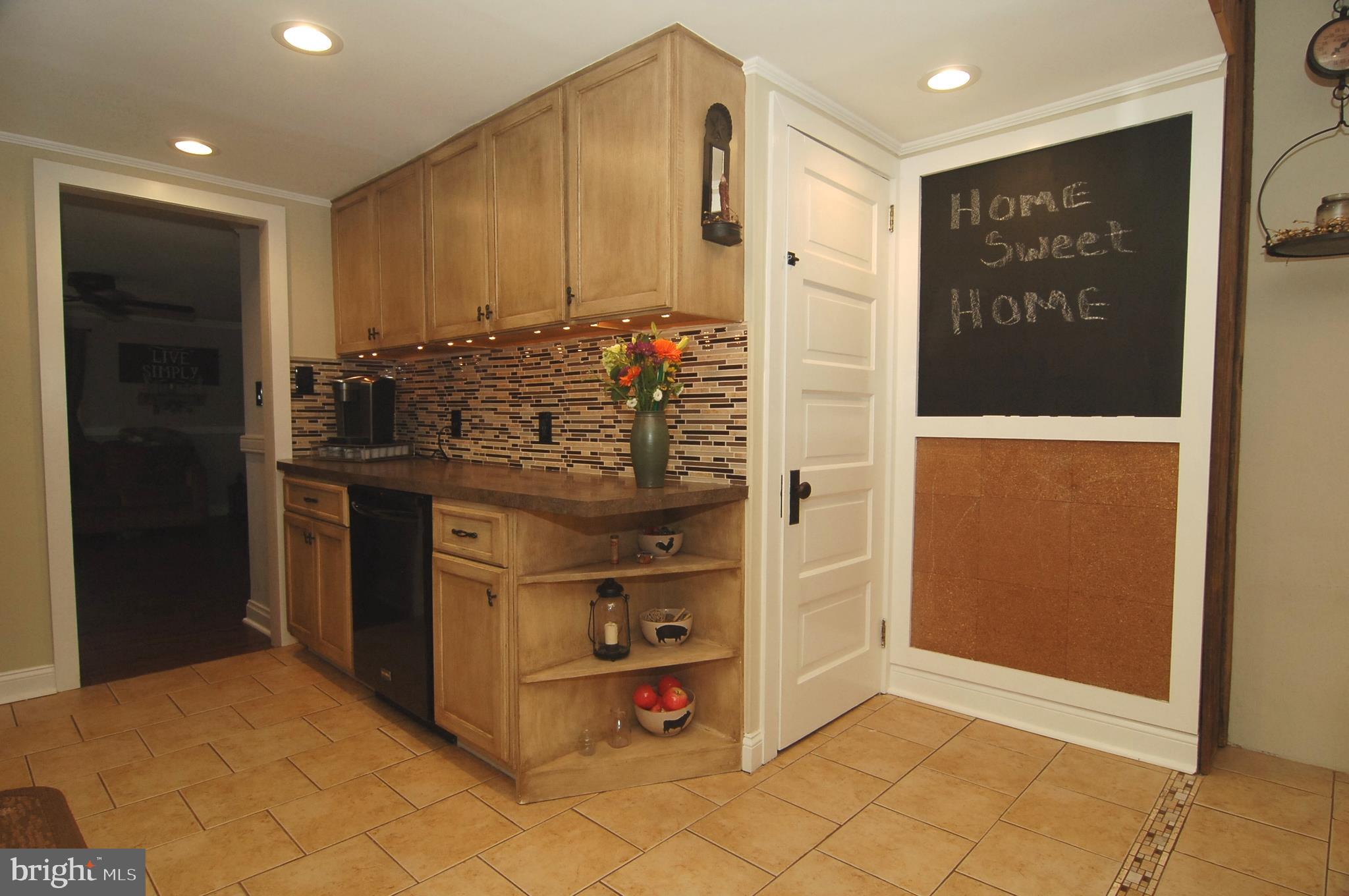 866 Buchert Road Pottstown, PA 19464 - Photo 14 of 38 Gallery Image 14