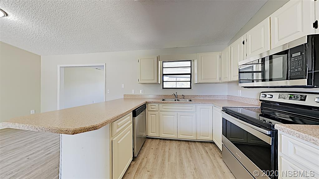 2816 Unity Tree Drive Edgewater, FL 32141 - Photo 8 of 16 Gallery Image 8