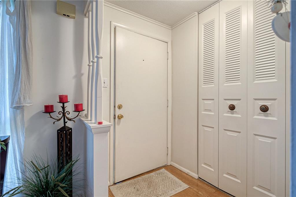 2541 Hunting Ridge Trail Bridgeville, PA 15017 - Photo 2 of 25 Gallery Image 2