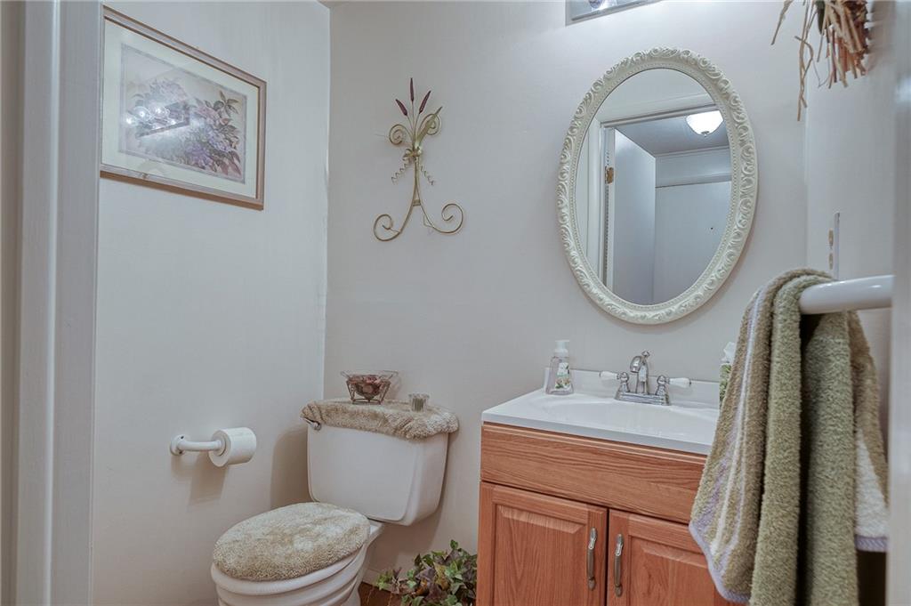 2541 Hunting Ridge Trail Bridgeville, PA 15017 - Photo 12 of 25 Gallery Image 12