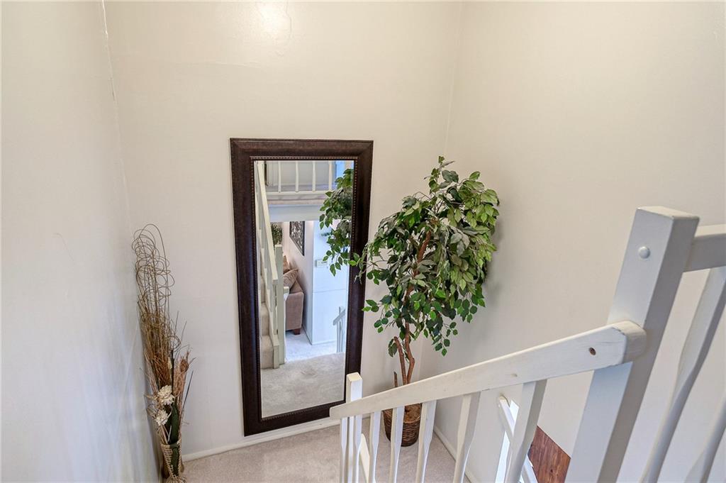 2541 Hunting Ridge Trail Bridgeville, PA 15017 - Photo 13 of 25 Gallery Image 13
