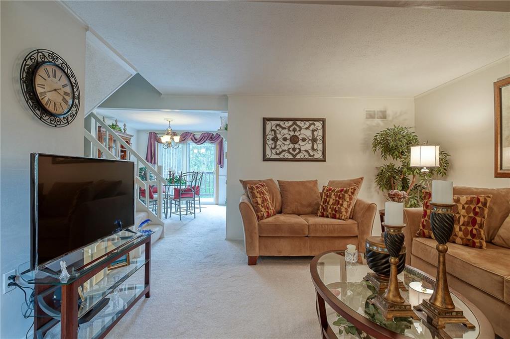 2541 Hunting Ridge Trail Bridgeville, PA 15017 - Photo 3 of 25 Gallery Image 3