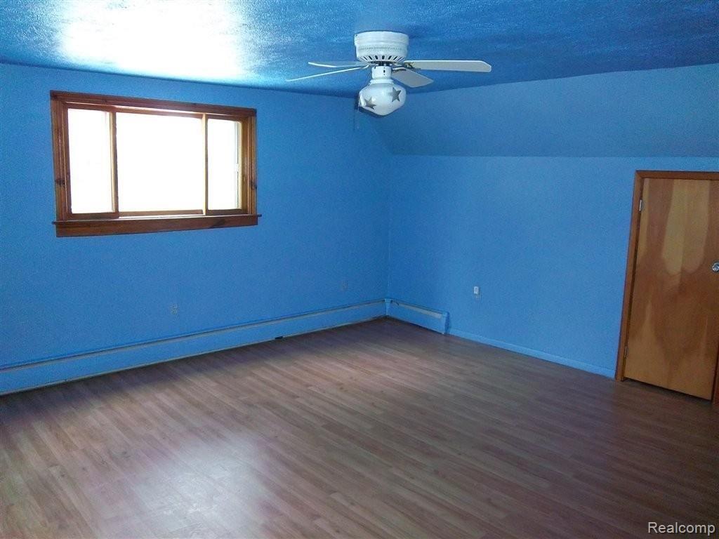 681 North Conklin Road Lake Orion, MI 48362 - Photo 6 of 13 Bedroom 3.JPG
