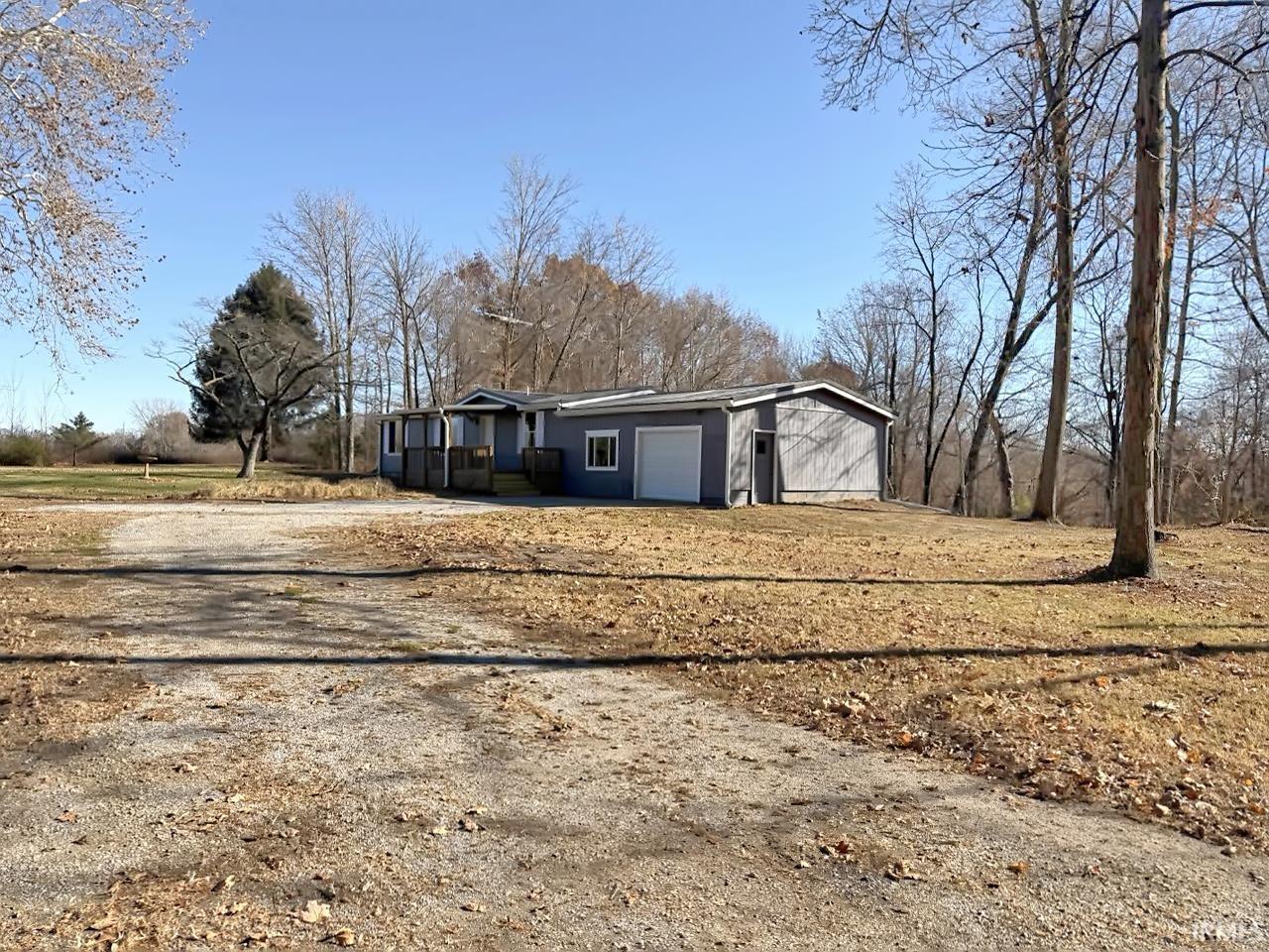 5314 West Gas Line Road Frankfort, IN 46041 - Photo 2 of 21