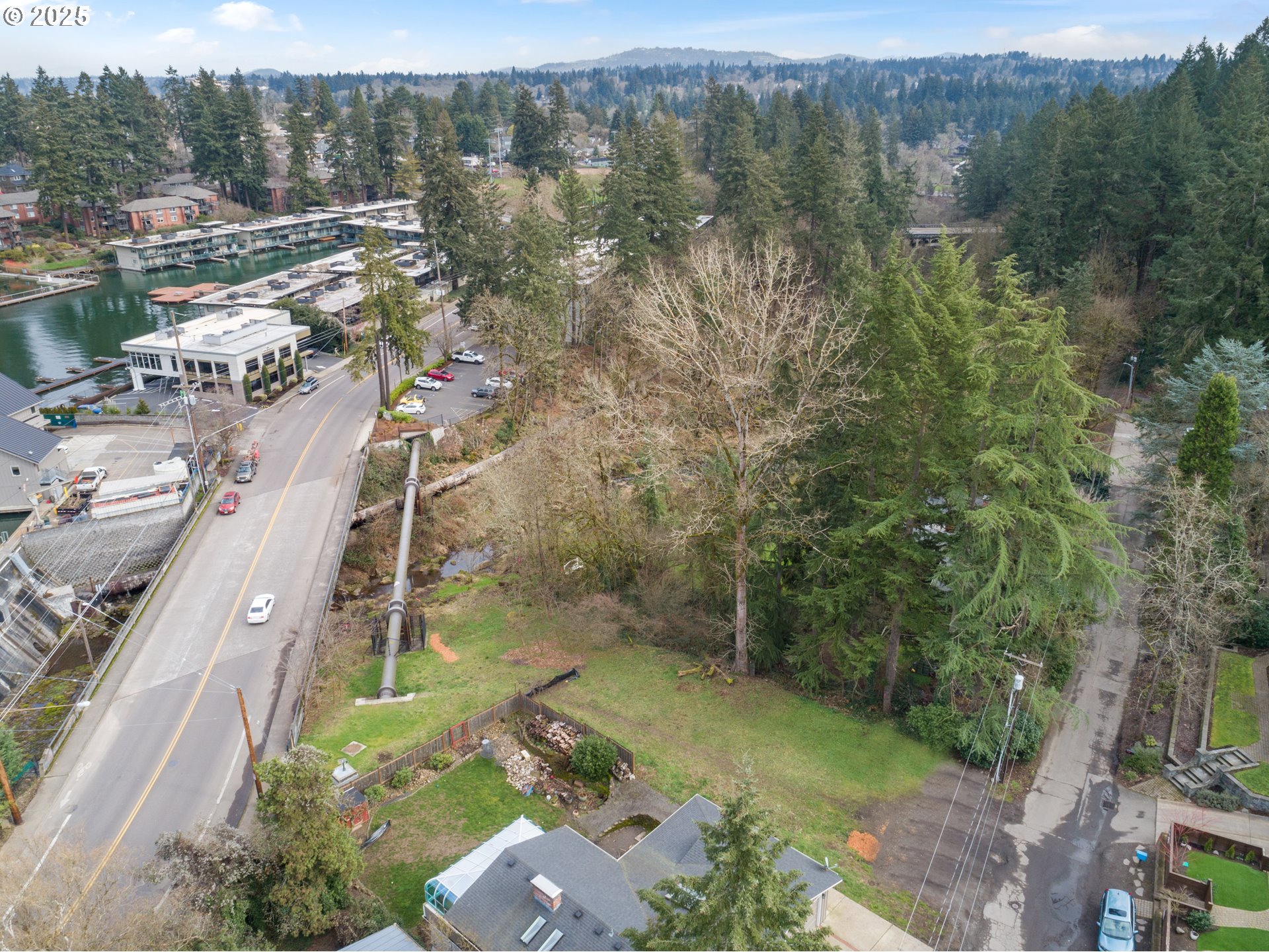 719 Maple Street Lake Oswego, OR 97034 - Photo 19 of 37