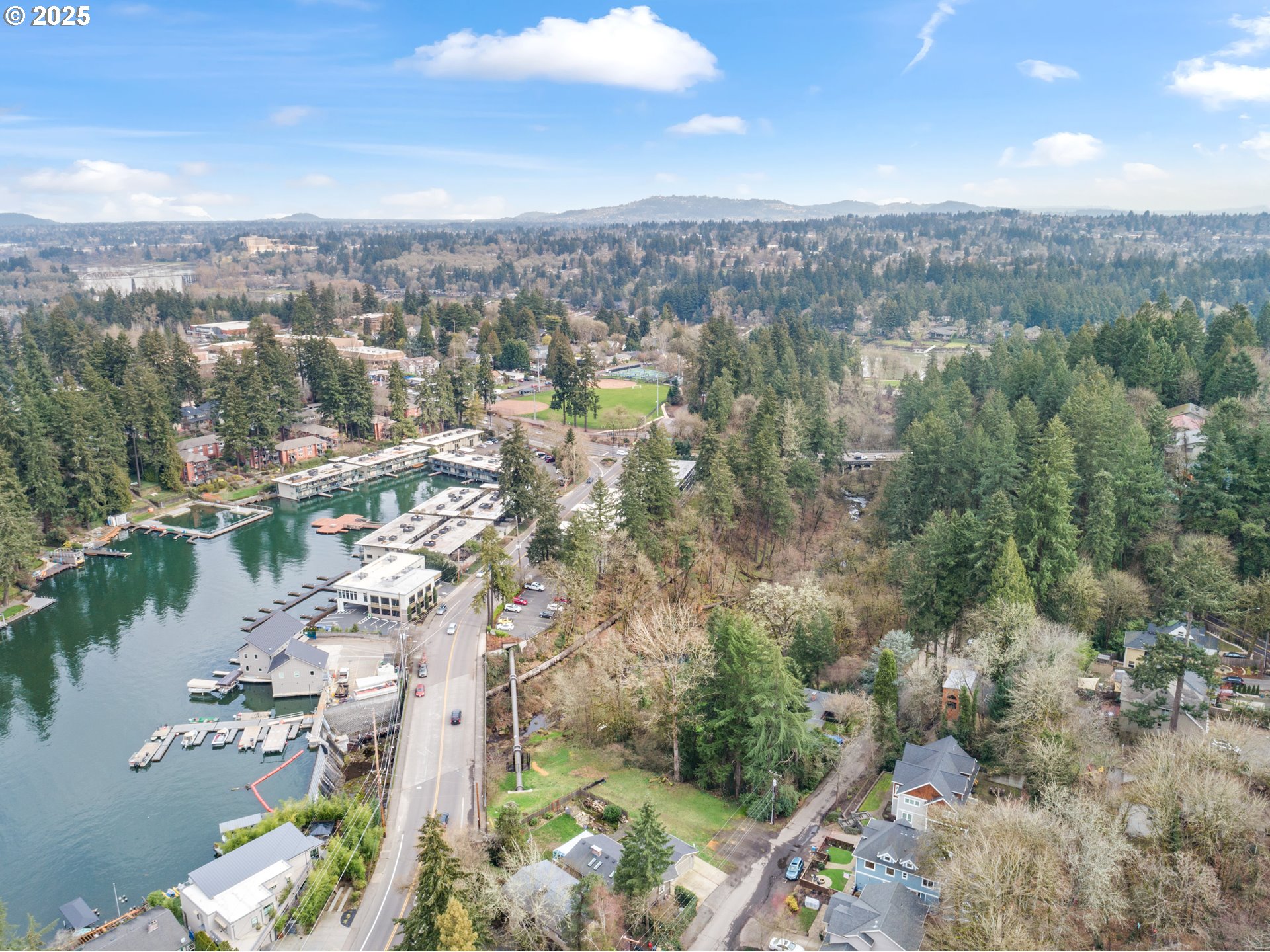 719 Maple Street Lake Oswego, OR 97034 - Photo 21 of 37