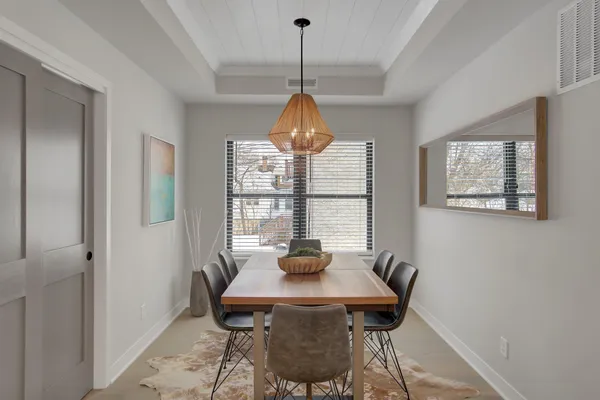 $3,395 | 3628 Colfax Avenue South, Minneapolis, MN 55409