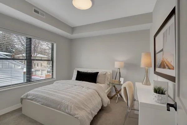 $3,395 | 3628 Colfax Avenue South, Minneapolis, MN 55409