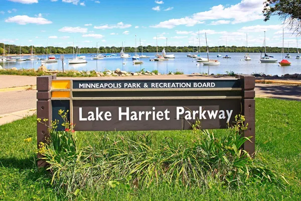 $3,395 | 3628 Colfax Avenue South, Minneapolis, MN 55409