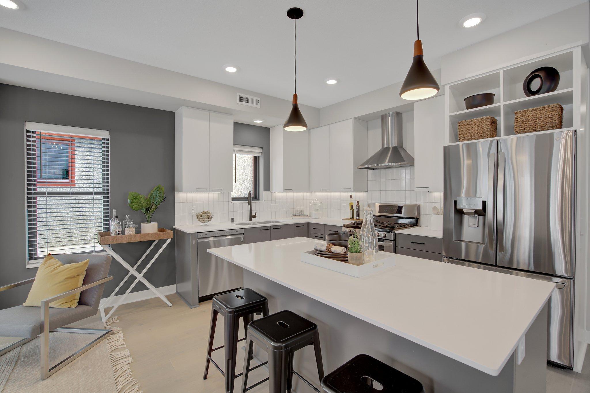 3628 Colfax Avenue South Minneapolis, MN 55409 - Photo 9 of 38