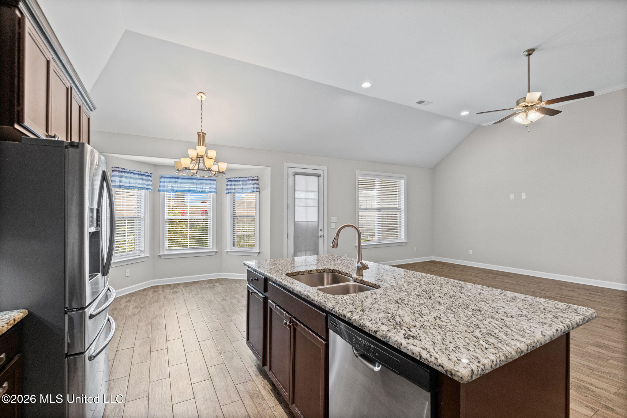4276 Ridgemont Road Olive Branch, MS 38654 - Photo 8 of 19 kit 3