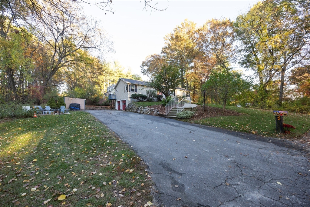 11 Edgeworth Street Billerica, MA 01821 - Photo 35 of 40 a view of a park with large trees
