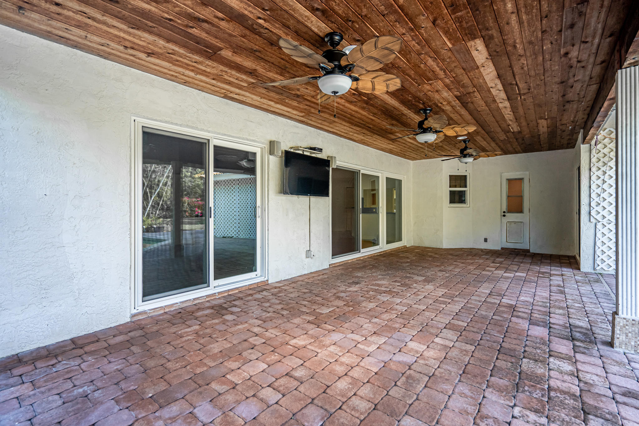 1375 Northwest 16th Street Boca Raton, FL 33486 - Photo 18 of 25 DSC05279