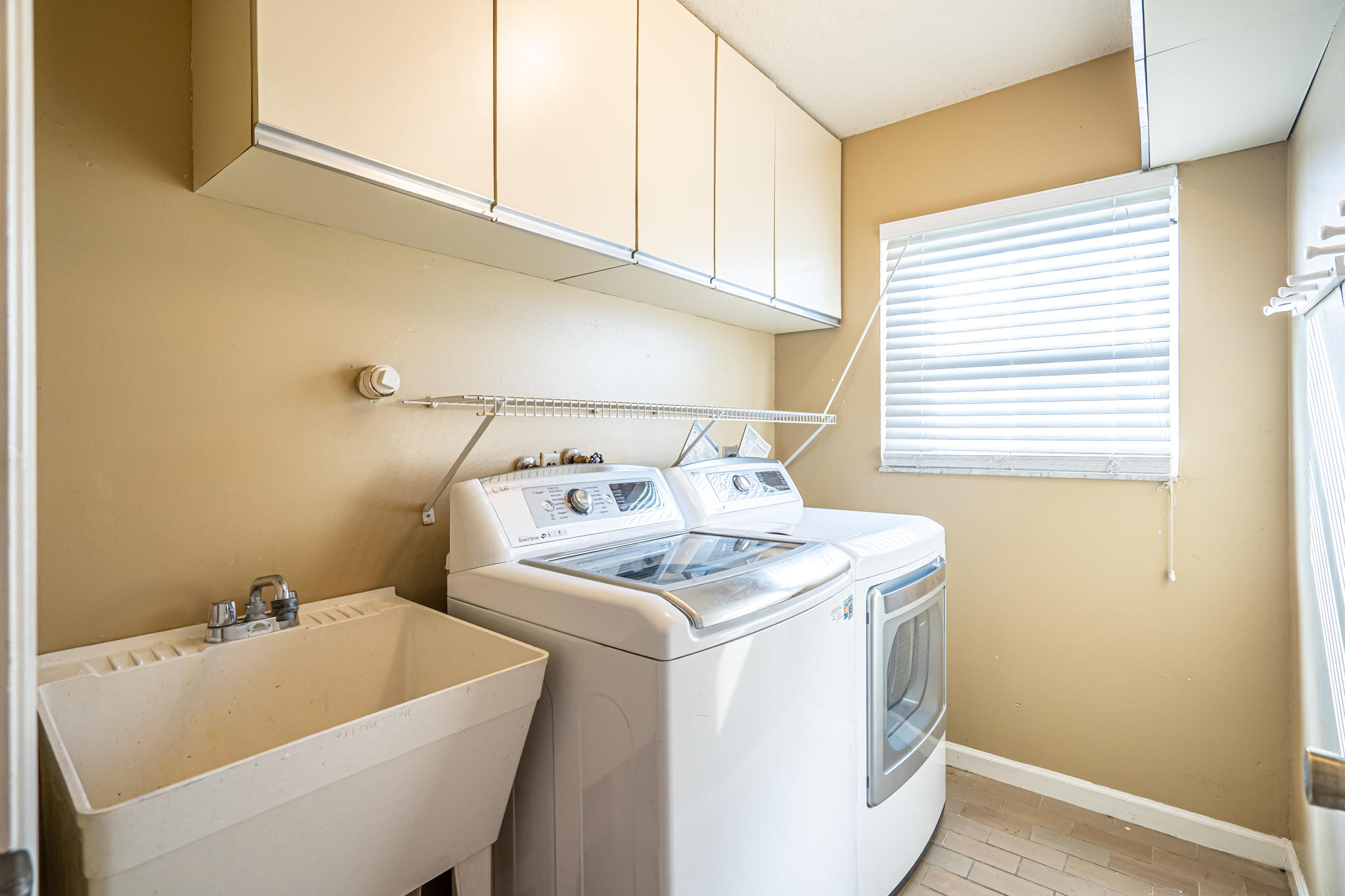 1375 Northwest 16th Street Boca Raton, FL 33486 - Photo 9 of 25 DSC05298