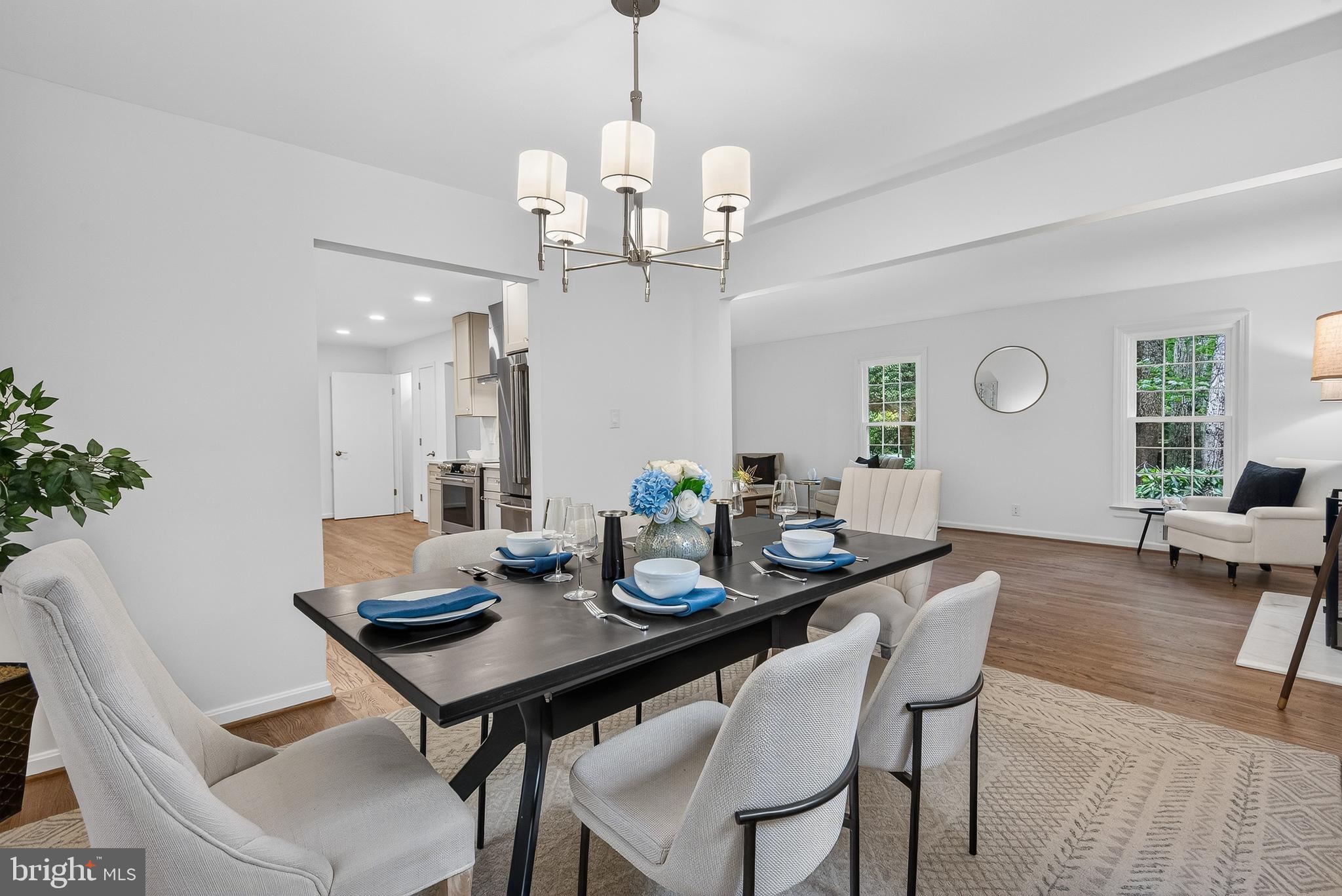 2511 Charlestown Lane Reston, VA 20191 - Photo 9 of 54 Dining Room