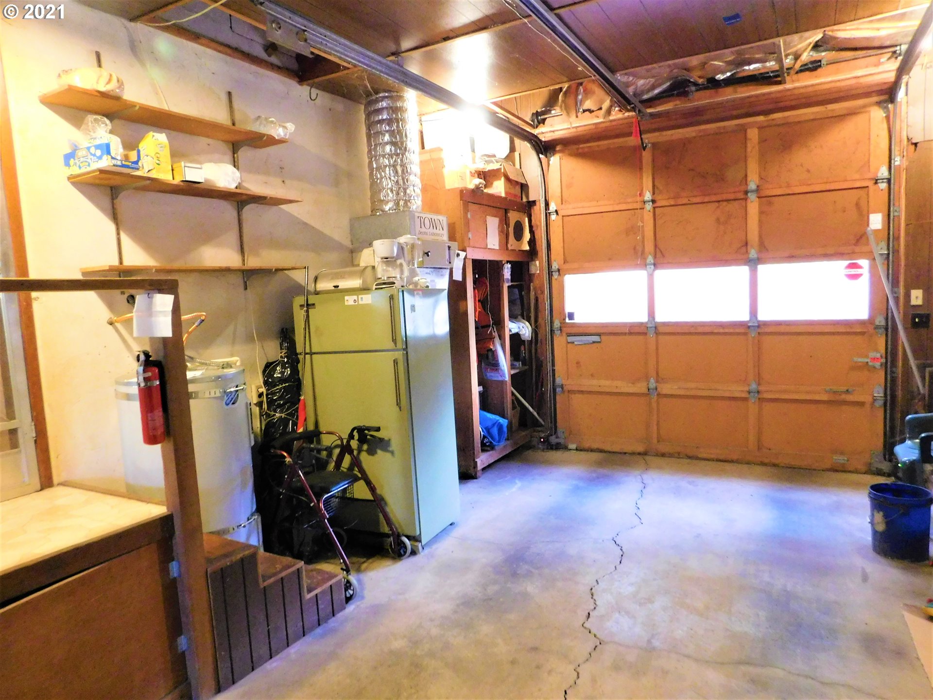 4415 Fox Hollow Road Eugene, OR 97405 - Photo 7 of 10 Gallery Image 7