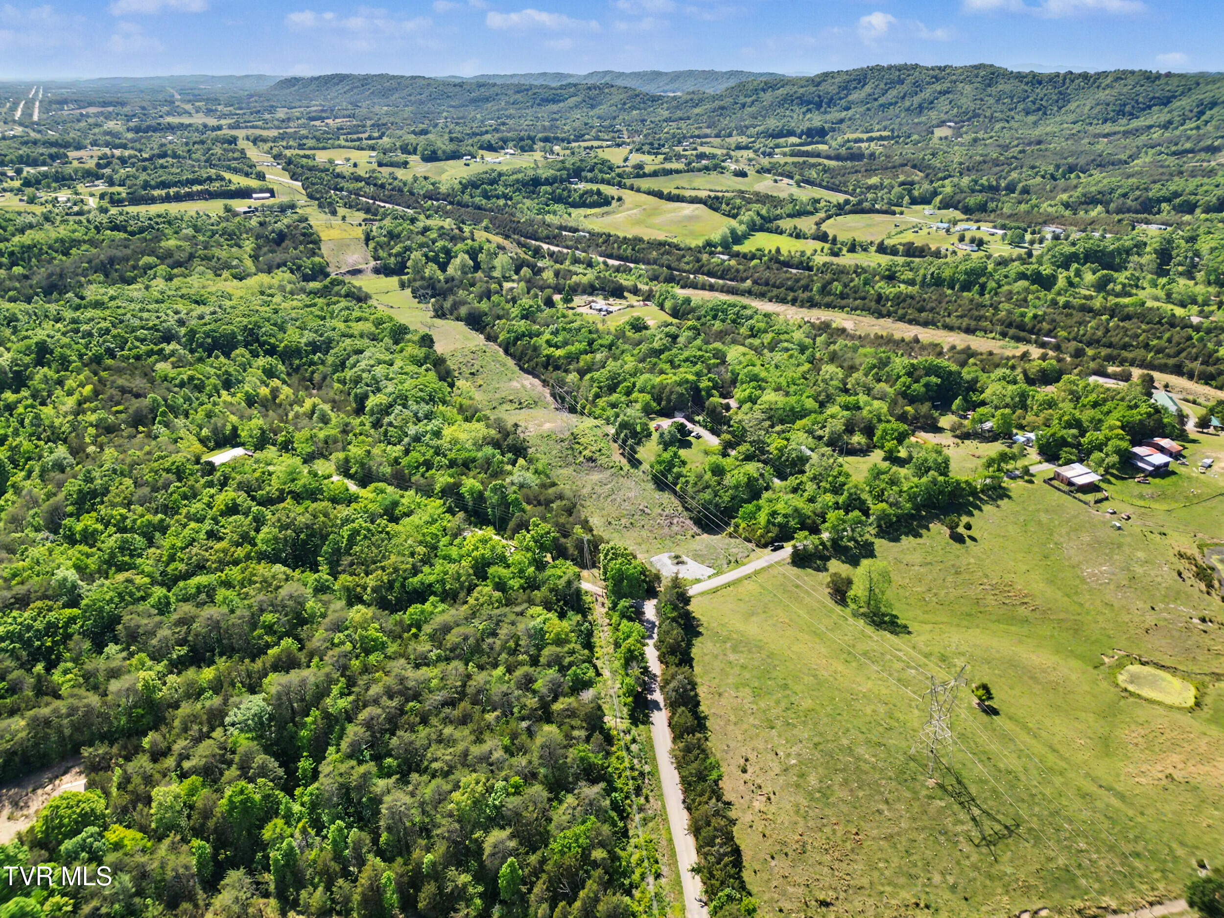 7.5-acres Oak Hills Road Mosheim, TN 37818 - Photo 7 of 15 1_dji_0167