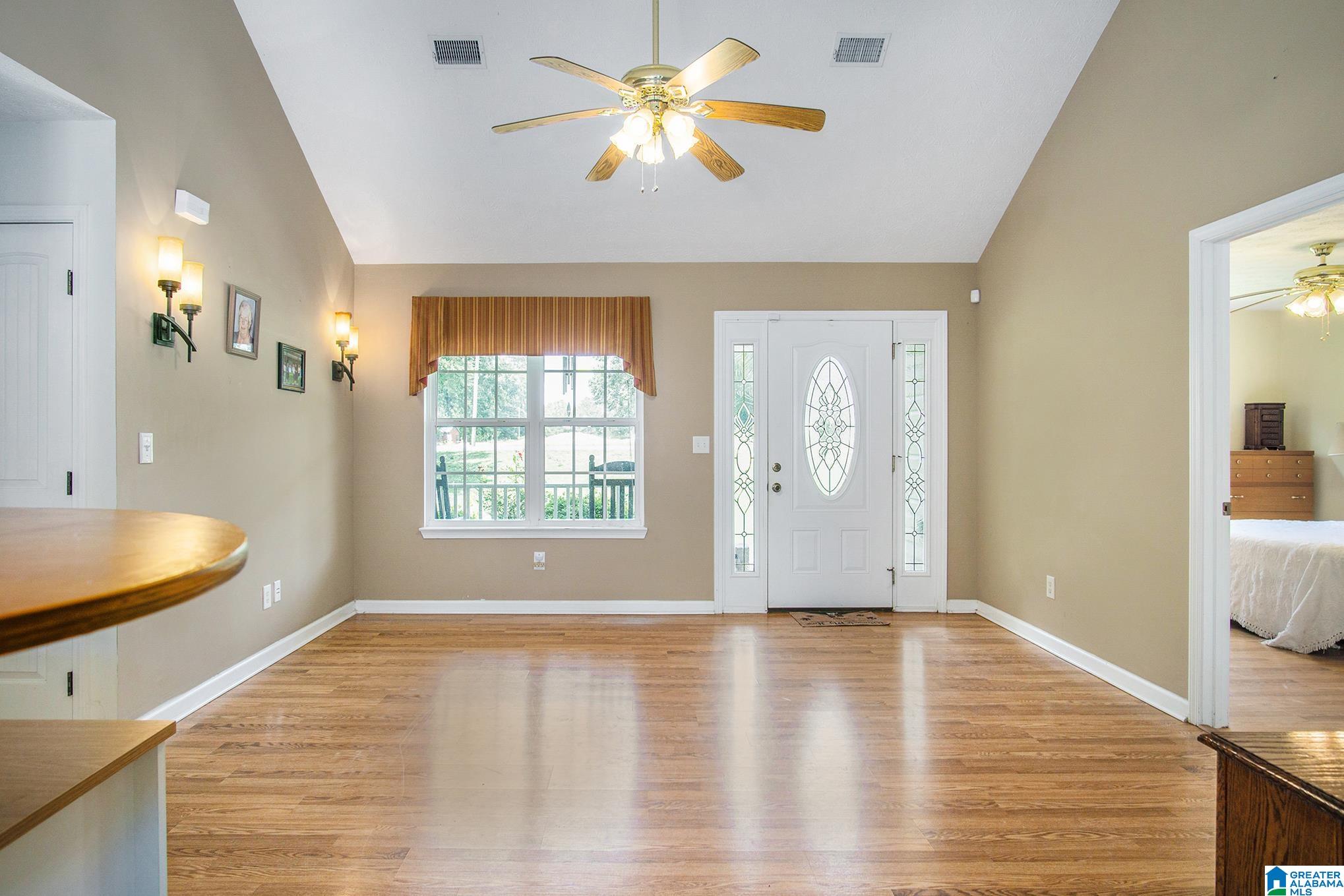 1641 4th Avenue North Clanton, AL 35045 - Photo 6 of 29