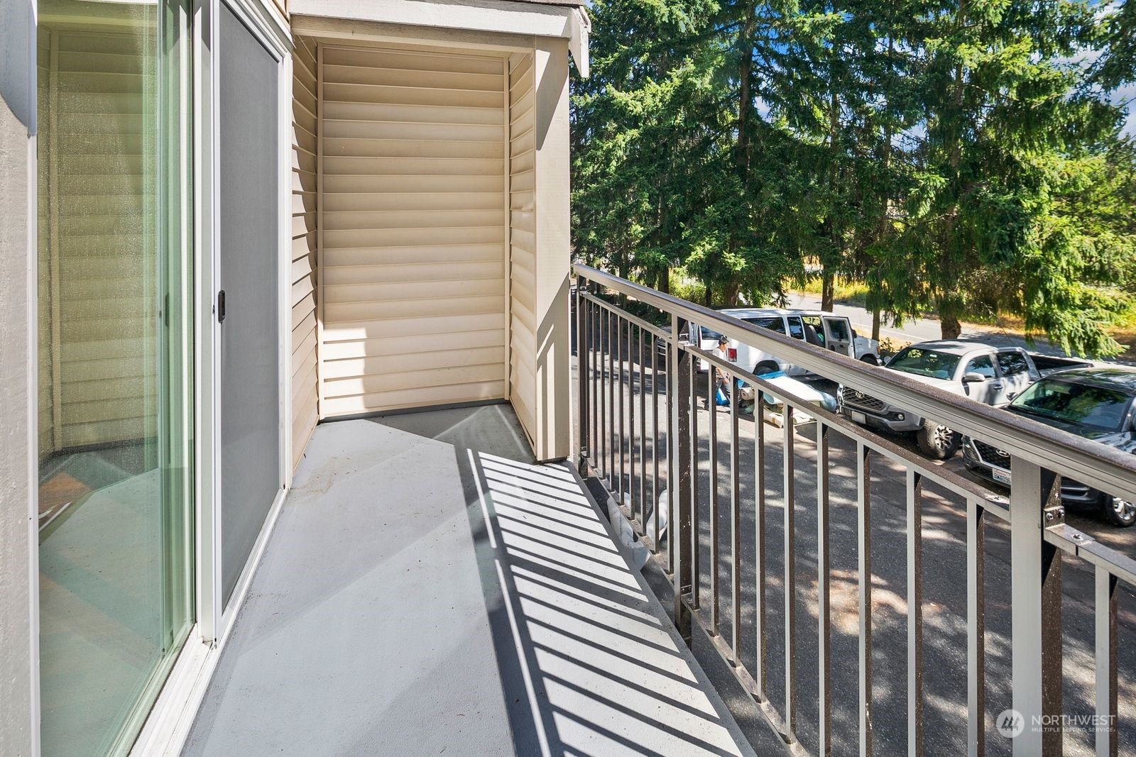 8512 242nd Street Southwest, Unit 4 Edmonds, WA 98026 - Photo 13 of 24 a view of balcony