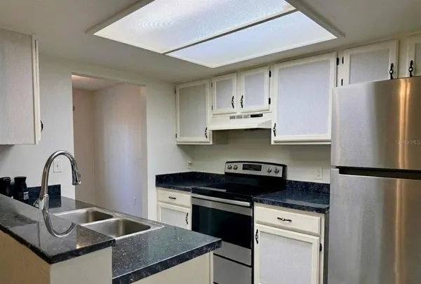 $1,400 | 7200 Southwest 8th Avenue, Unit Q108, Gainesville, FL 32607