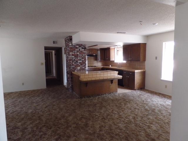 16824 Karen Road Madera, CA 93636 - Photo 9 of 24 Gallery Image 9